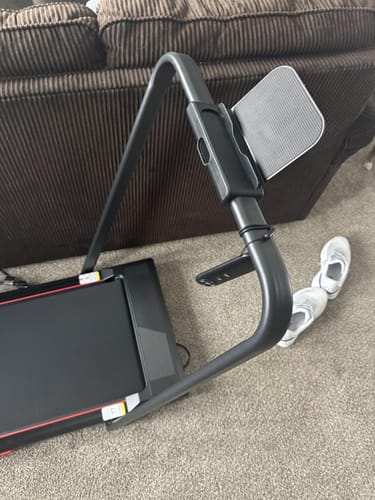 Customer photo review of Umay U18F Folding 3-in-1 Walking Pad with 10%/15% Incline 1-10 km/h